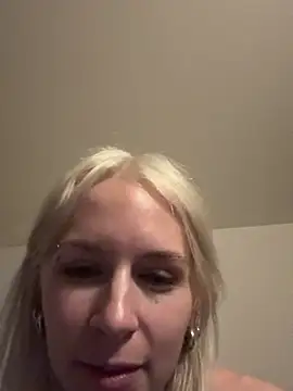 Naomi Nocturn online show from June 21, 8:24 pm
