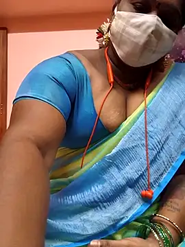 yalini1431 online show from July 28, 9:03 pm