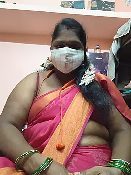 yalini1431 online show from July 14, 8:02 pm