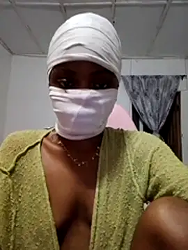 Sexyredcherry online show from July 1, 3:55 pm