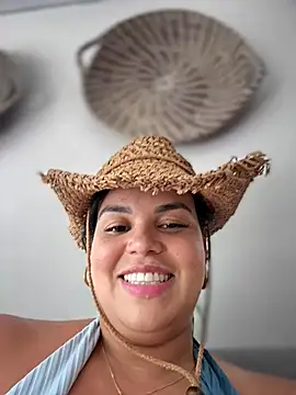 AliceStarshine online show from December 18, 7:51 pm