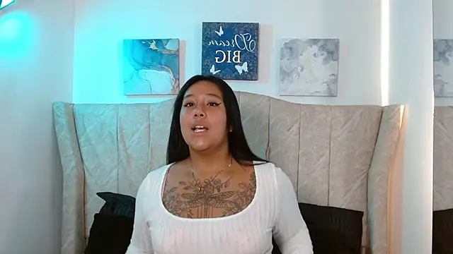 Naomi bleze69 online show from July 17, 4:43 pm
