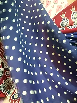 puja123434 online show from July 28, 7:39 pm