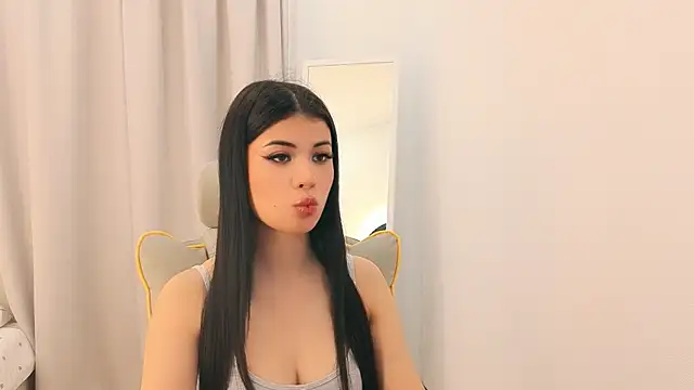 deardahlia  online show from July 29, 6:52 pm