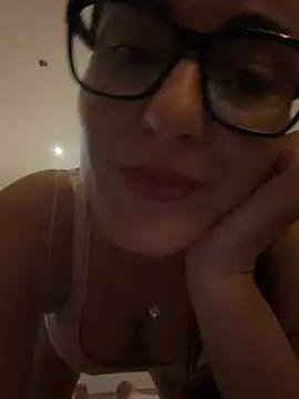cutekittie123456 online show from July 30, 10:54 pm