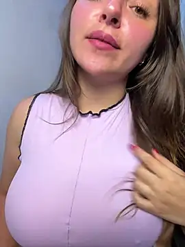 Rossiocurvy online show from July 30, 6:20 pm