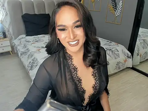 Snapshot of LegendaryNicole chatting on October 2, 10:48 pm LegendaryNicole online show from October 2, 10:48 pm