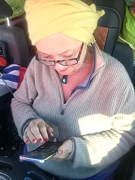 MucMilf59 online show from April 13, 8:59 am