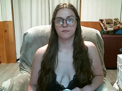 katie kitten38 online show from June 24, 4:39 pm