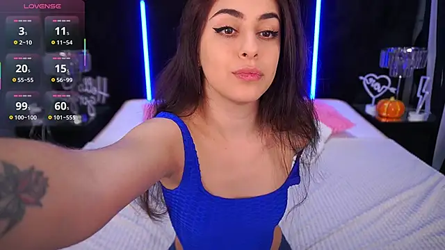 GoldBabyS online show from December 1, 2:20 pm