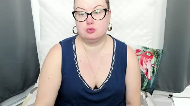 dirtyBonnie online show from November 13, 10:14 am