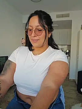 DannaaMeliza online show from January 18, 11:06 am