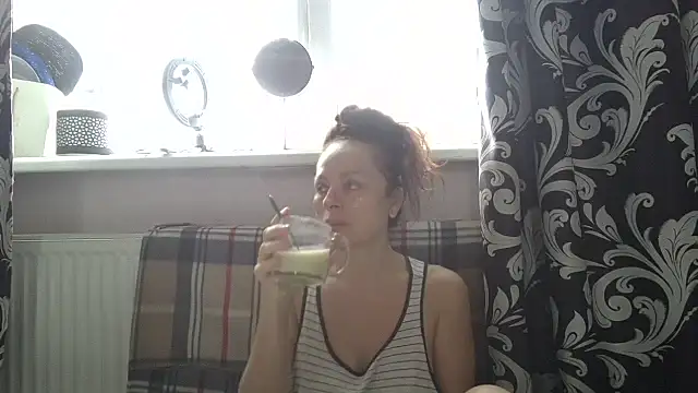 LindaStarS online show from January 17, 7:38 am