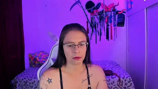 dungeongirls online show from December 2, 9:17 pm