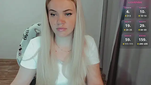 AllAboutLoveXx online show from October 28, 7:25 am