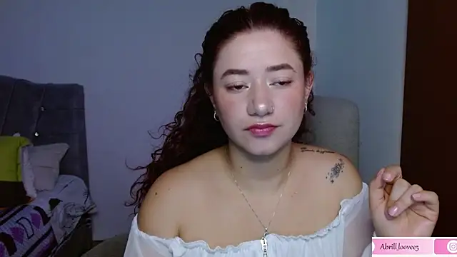 abril love2 online show from March 30, 5:23 pm