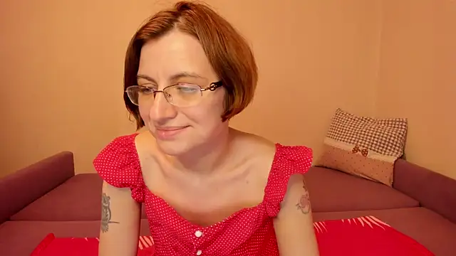 MarilynDream online show from July 18, 1:35 pm