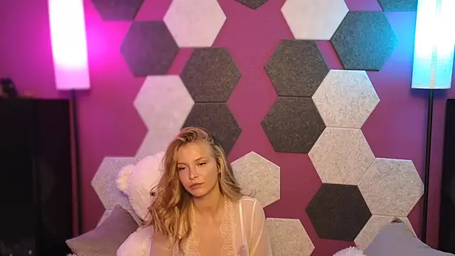 Snapshot of AnastasiaAniess chatting on October 25, 8:15 pm AnastasiaAniess online show from October 25, 8:15 pm