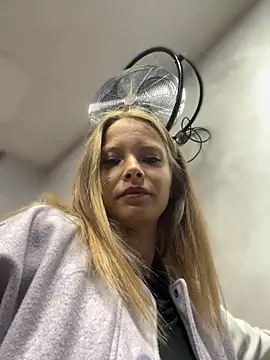 Snapshot of AnastasiaAniess chatting on September 30, 9:52 pm AnastasiaAniess online show from September 30, 9:52 pm