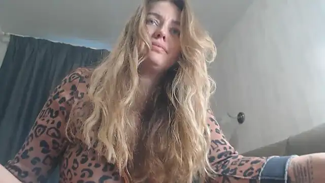 xxkristinaxx online show from December 1, 8:51 am