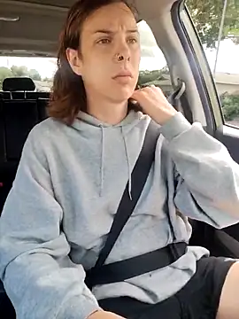 TsSnailGirl69 online show from September 8, 6:51 pm