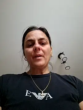 IsabelleCraft online show from November 18, 11:00 am