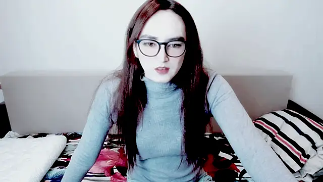 MinniMaksy online show from April 29, 10:29 am
