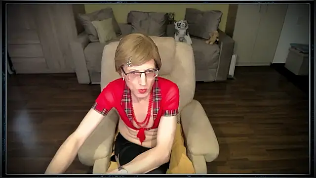 clementine online show from January 10, 11:37 am