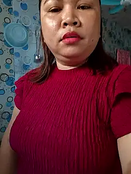 XXLorie 02 online show from April 18, 11:37 pm