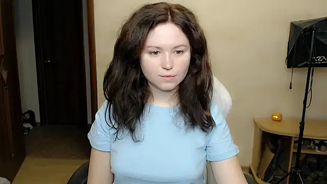 Snapshot of BettyGinger chatting on October 23, 3:51 pm BettyGinger online show from October 23, 3:51 pm
