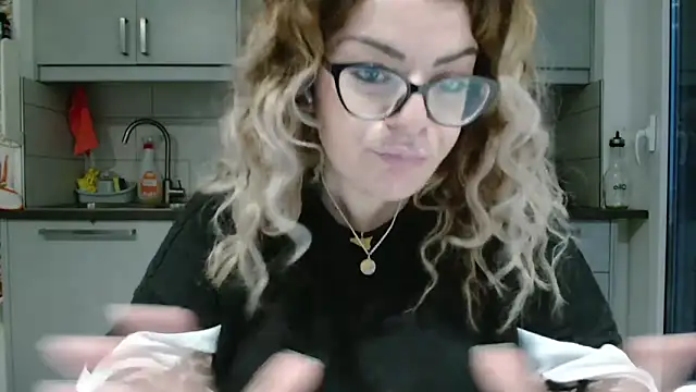 minerva  online show from February 20, 5:25 pm