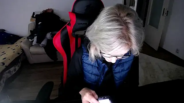 SmokerLety online show from October 1, 6:29 am