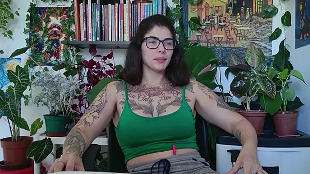 TaliMajesty online show from April 9, 10:09 am