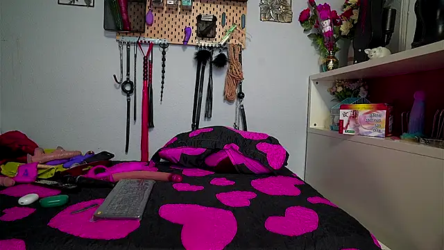 Snapshot of barbarah_ chatting on October 15, 7:55 am barbarah online show from October 15, 7:55 am
