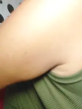 missmelissa  online show from May 10, 3:30 am