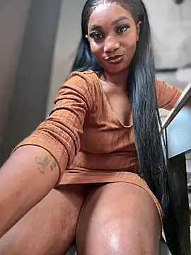 Snapshot of __Nessa__ chatting on October 18, 11:24 am   Nessa   online show from October 18, 11:24 am