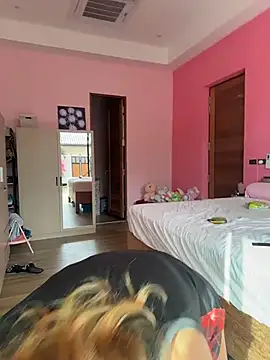 mommyselenafit  online show from February 4, 9:12 am