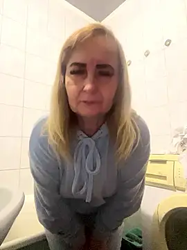 Irina2909xh online show from January 18, 9:22 pm