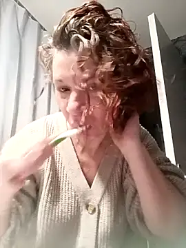 jennylovence online show from November 6, 7:03 am