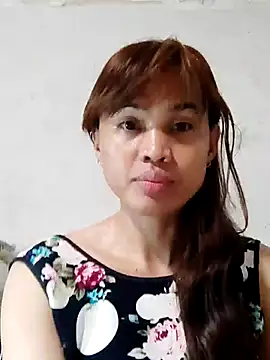 QueenSoreal online show from September 9, 6:08 pm