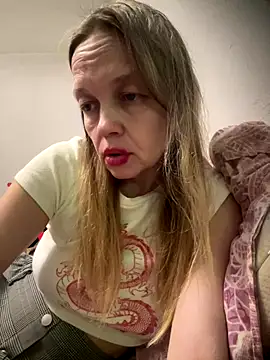 Susanel online show from October 26, 10:16 pm