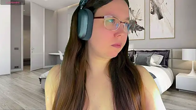 Victoria Romans online show from February 19, 7:57 pm