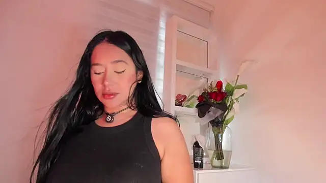 jessiigrey online show from March 27, 3:35 pm