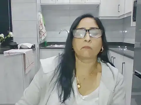 Indiankushy online show from July 23, 8:50 pm