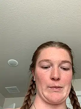 PussiesnCream  online show from April 21, 6:26 pm