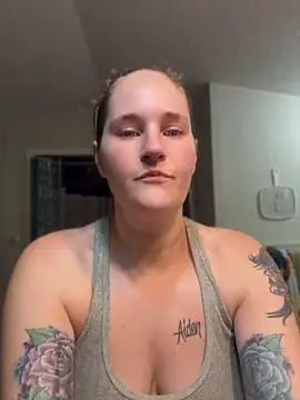lolabunny9 online show from July 14, 3:49 pm