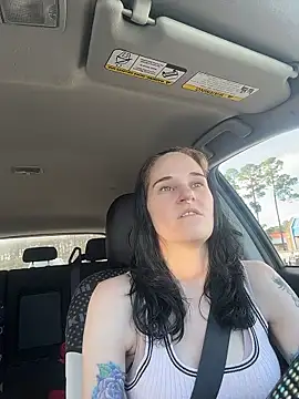 lolabunny9 online show from January 10, 7:29 pm