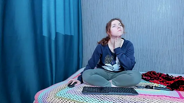 pa1e pr1ncess online show from November 28, 9:23 am