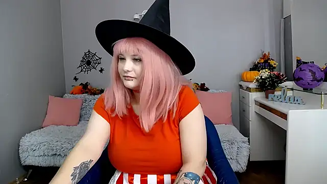 Estheri online show from October 30, 7:44 am