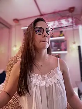 Zoe Bae online show from April 11, 3:34 am